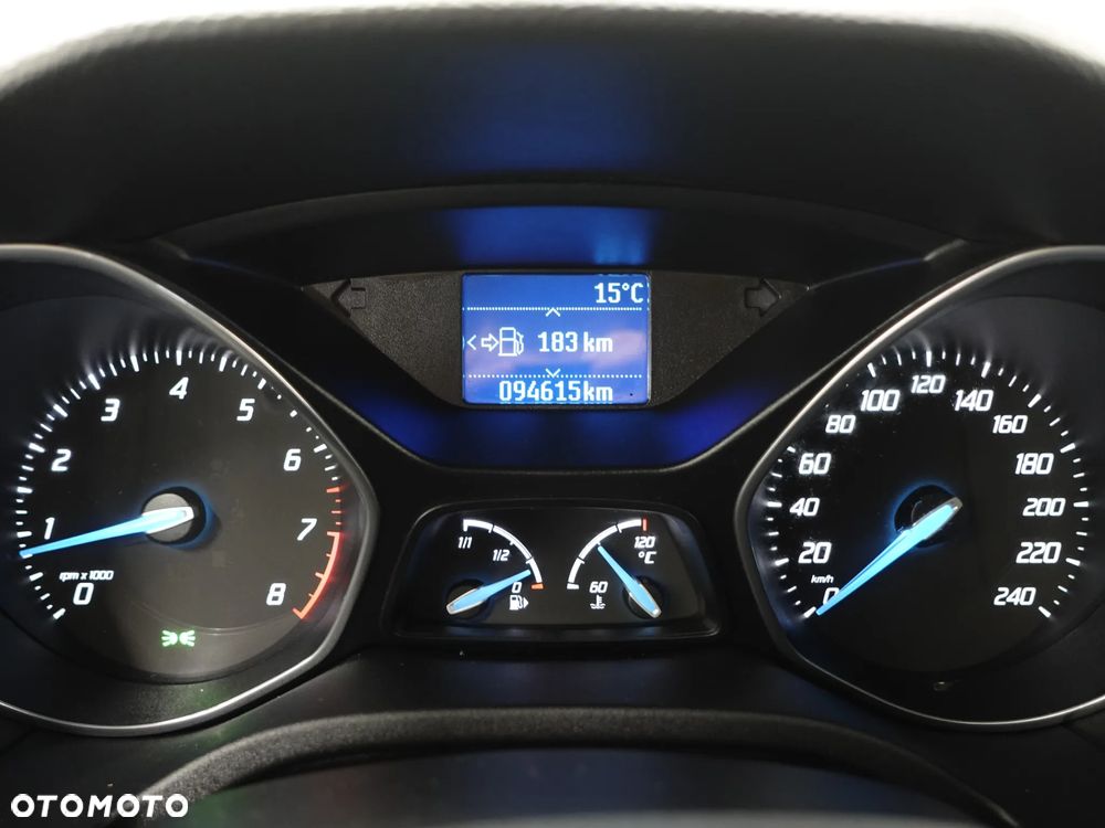 Ford Focus - 34