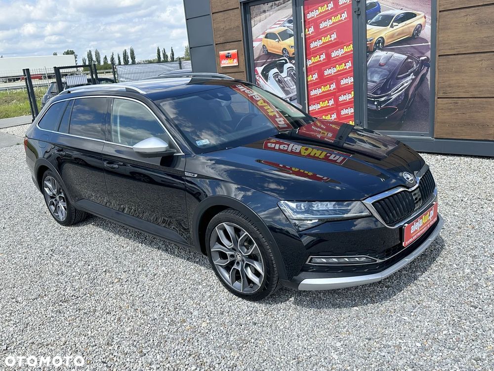 Skoda Superb 2.0 TDI SCR 4x4 Scout DSG - 3