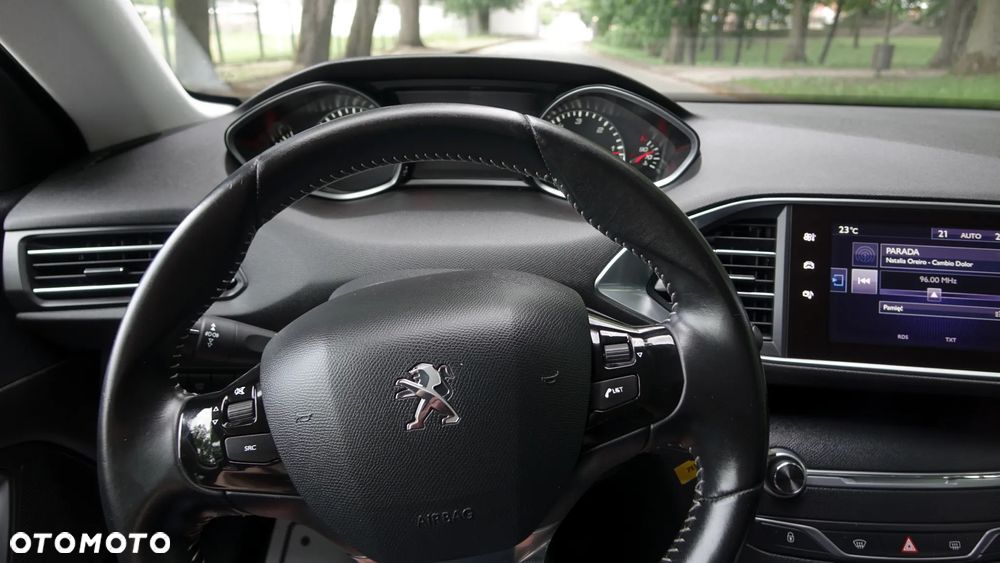 Peugeot 308 BlueHDi 120 Stop & Start Business-Line - 16