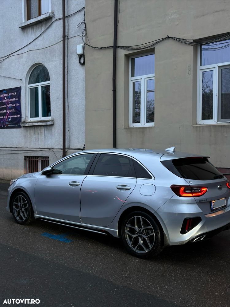 Kia Ceed 1.4 T-GDI 7DCT GT Line - 1