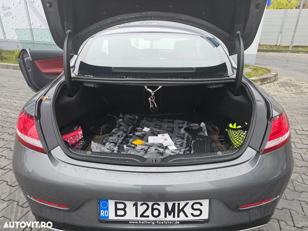Mercedes-Benz C 400 Coupe 4Matic Aut. - 12