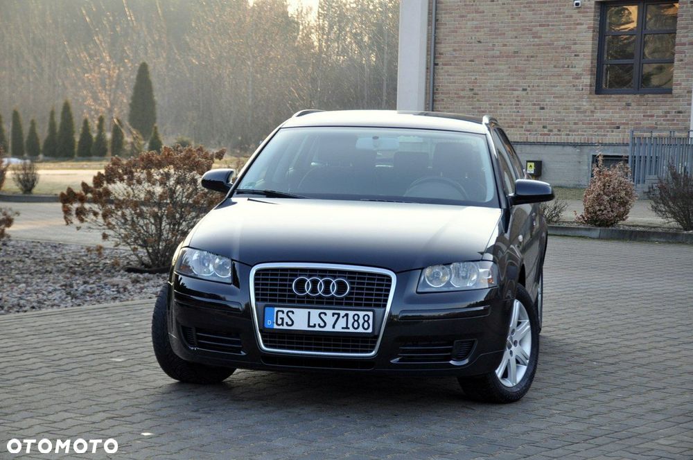 Audi A3 Sportback - 8