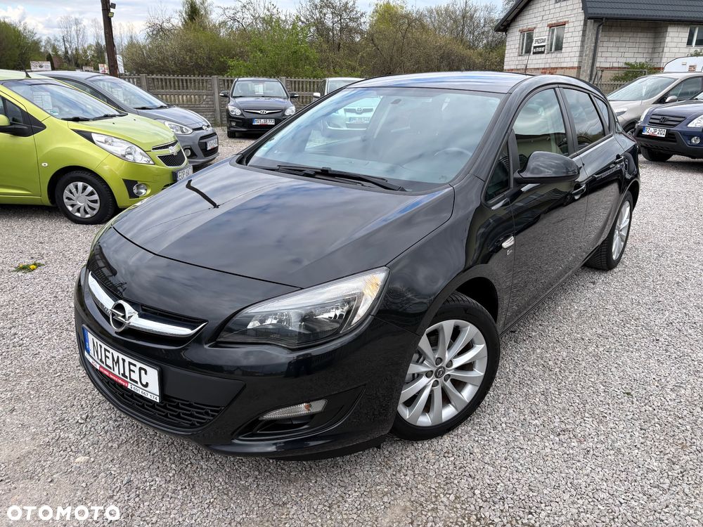 Opel Astra 1.4 EcoFLEX 150 Jahre - 4