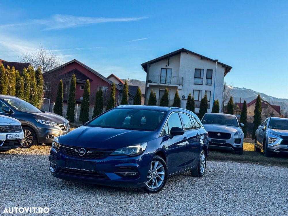 Opel Astra 1.2 Turbo Business Edition - 1