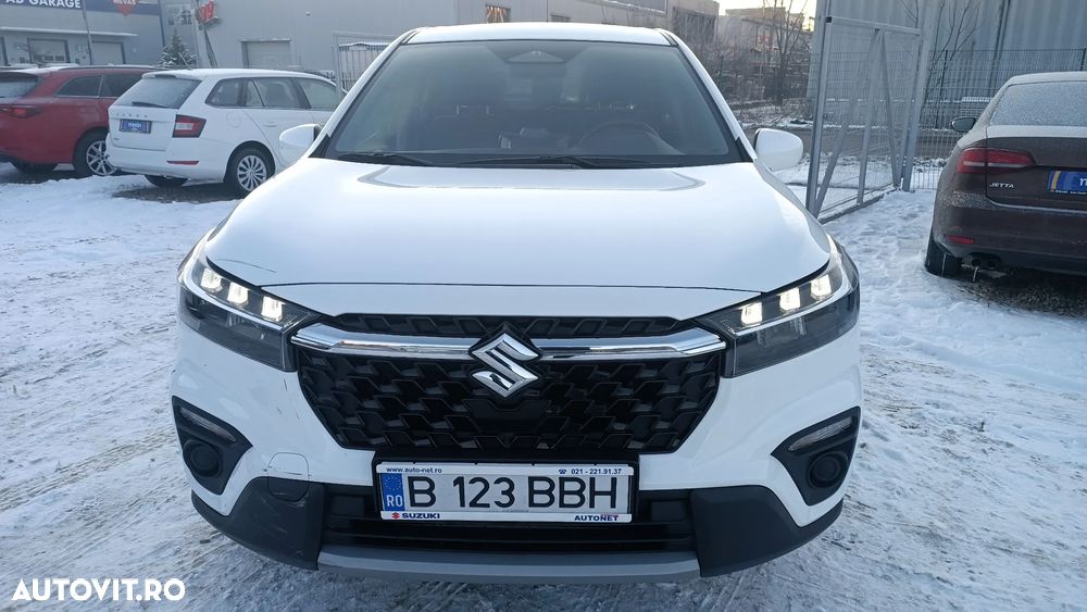 Suzuki S-Cross 1.4 Boosterjet MHEV Luxus - 3
