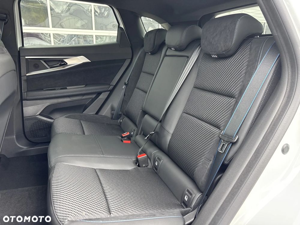 Renault Austral 1.3 TCe mHEV Esprit Alpine - 18