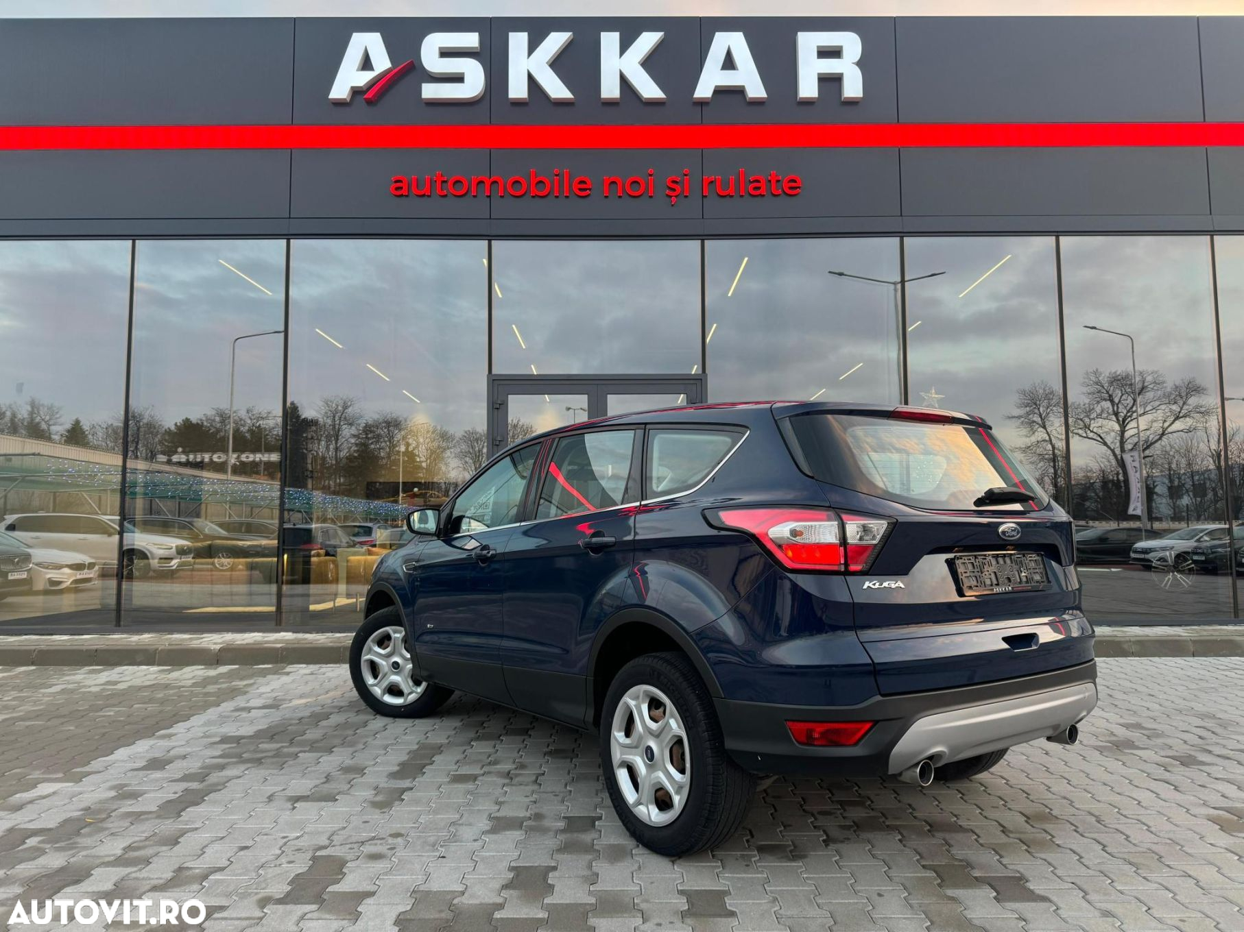 Ford Kuga 2.0 TDCi 4WD Trend - 8