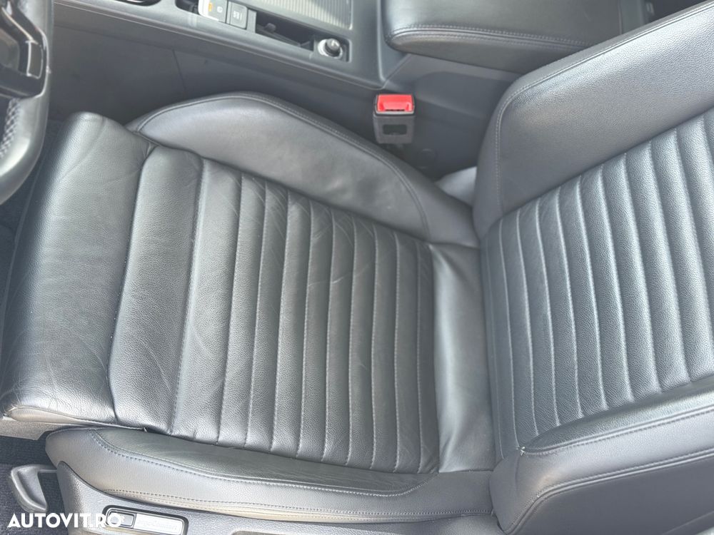 Volkswagen Passat 2.0 TDI SCR DSG Highline - 11