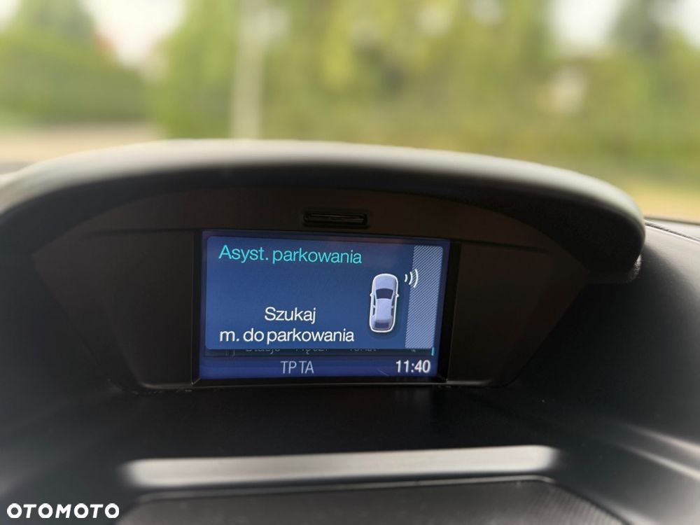 Ford Kuga 2.0 TDCi 4x4 Titanium - 24