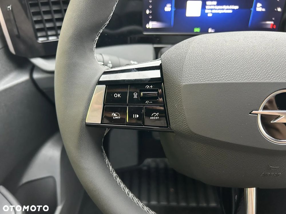 Opel Astra 1.2 T Edition S&S - 18