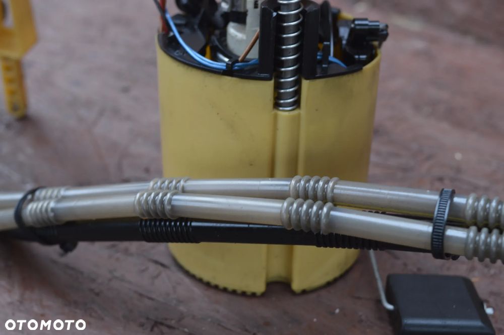 BMW E87 / E90 / E91 / E92 / E93 ORYGINANY  PŁYWAK DO SILNIKÓW DIESLA GAMY M47 ( 1.8D / 2.0D ) ORAZ M57 ( 2.5D / 3.0D / 3.5D ) O NR. 16 11 7 159 161 / 16 11 7 197 077 / 16 11 7 159 160 OEM SPRAWNE W 100% - 6