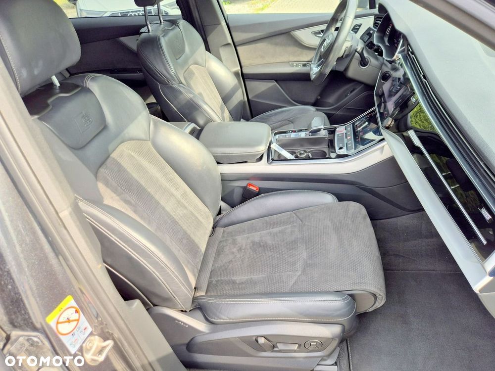 Audi SQ7 4.0 TDI Quattro Tiptronic - 34