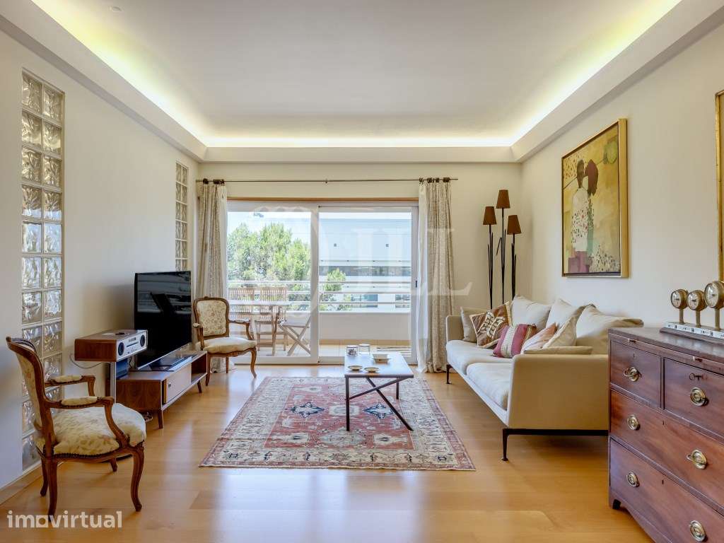 Apartamento T2 com vista rio, no Alto de Algés, em Oeiras - Grande imagem: 2/37