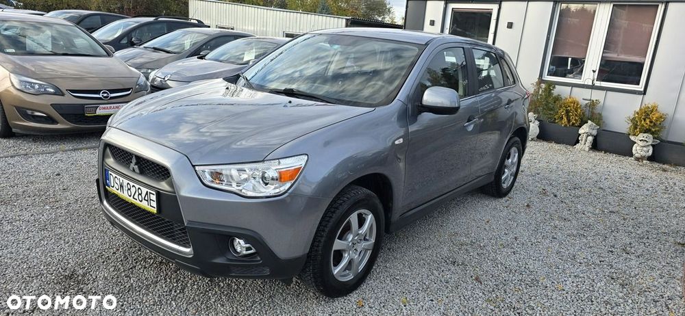 Mitsubishi ASX - 10