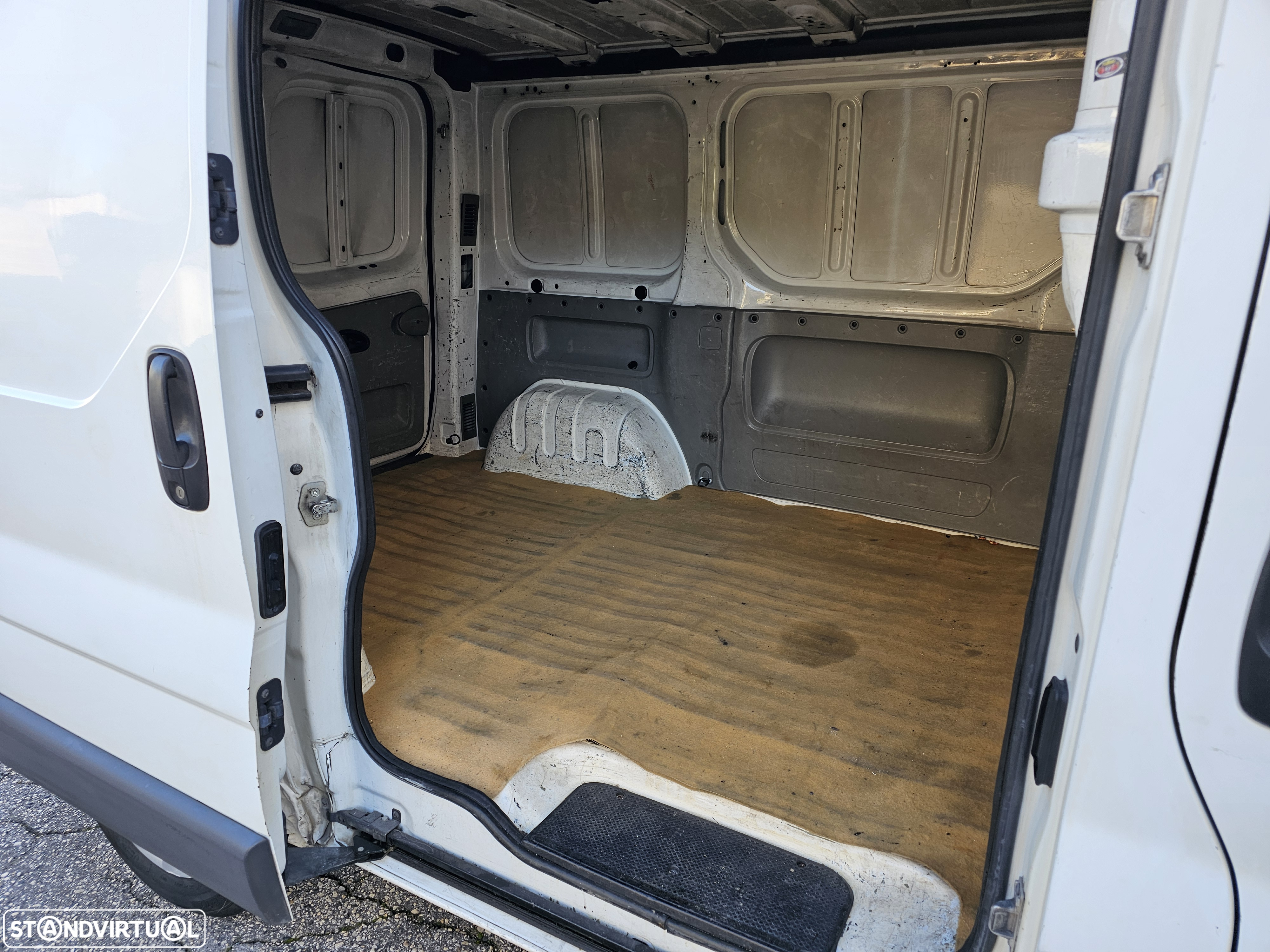 Renault trafic - 13