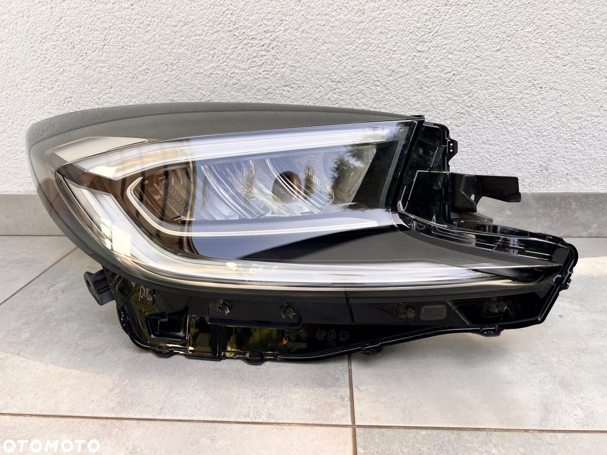REFLEKTOR LAMPA TOYOTA AYGO X FULL LED 2021- - 1