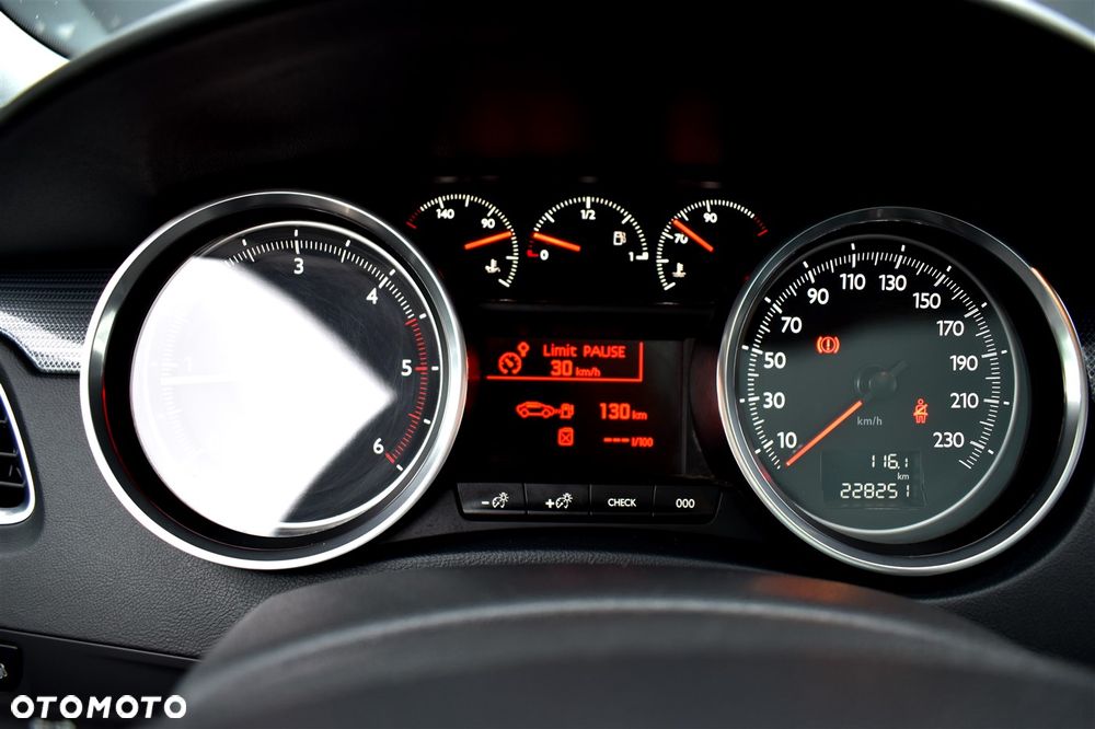 Peugeot 508 2.0 HDi Allure - 30
