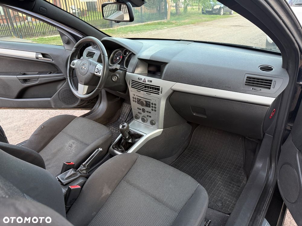 Opel Astra 1.8 - 9