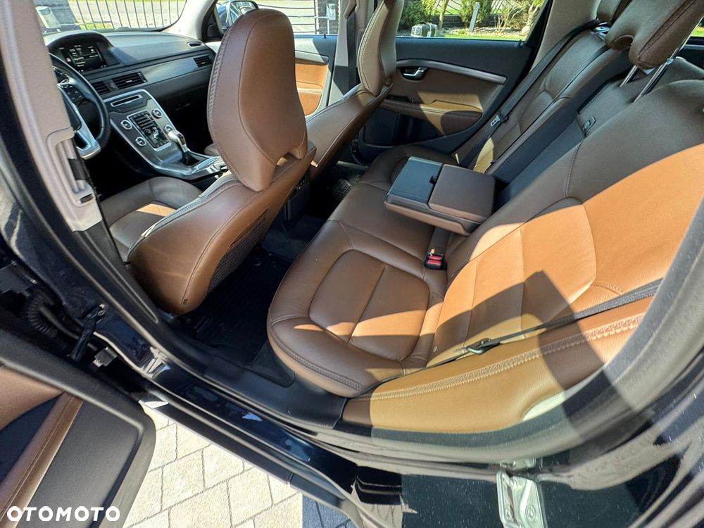 Volvo XC 70 D4 Drive-E Summum - 6