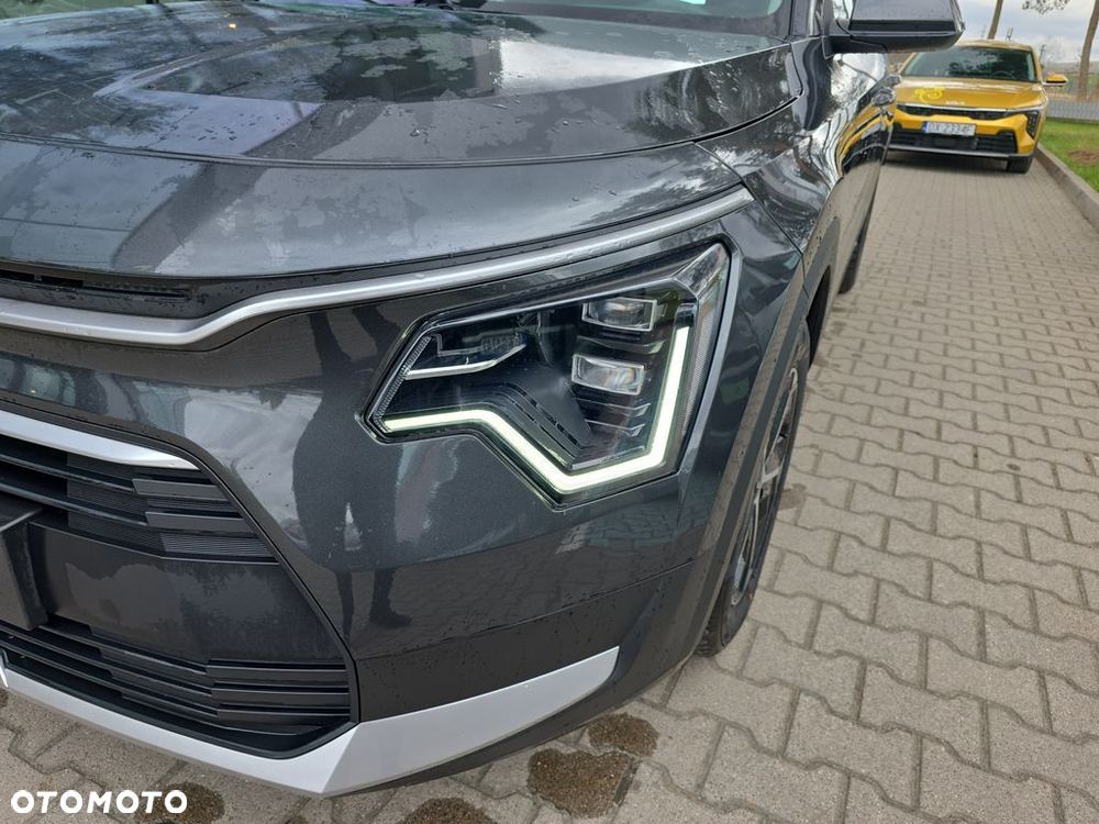 Kia Niro 1.6 GDI Hybrid M - 12