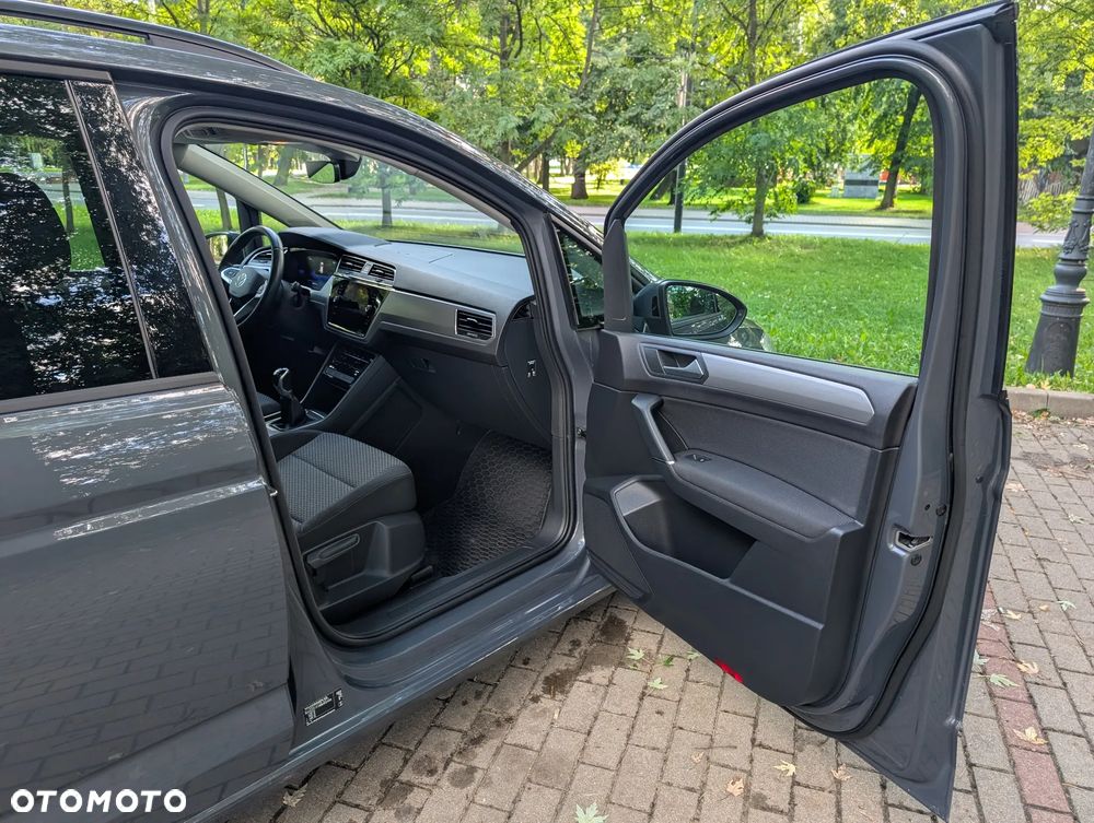 Volkswagen Touran 2.0 TDI BMT SCR Comfortline - 21