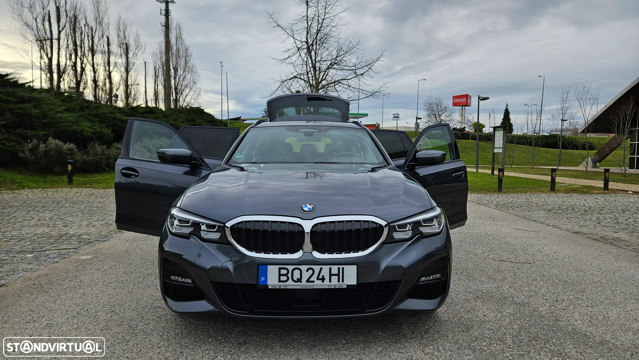 BMW 330 e Touring Pack M Auto - 4