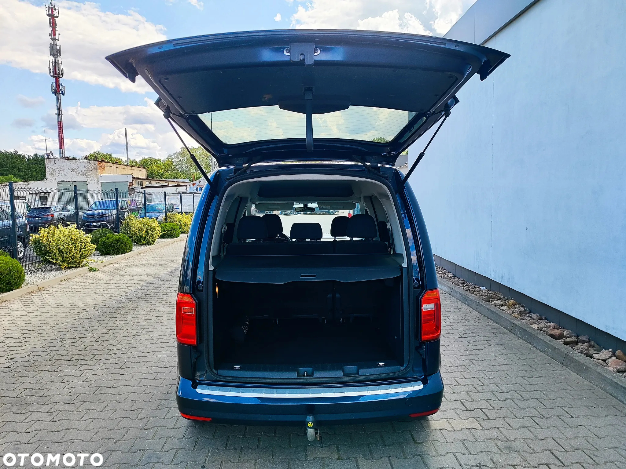Volkswagen Caddy 2.0 TDI (5-Si.) Family - 19