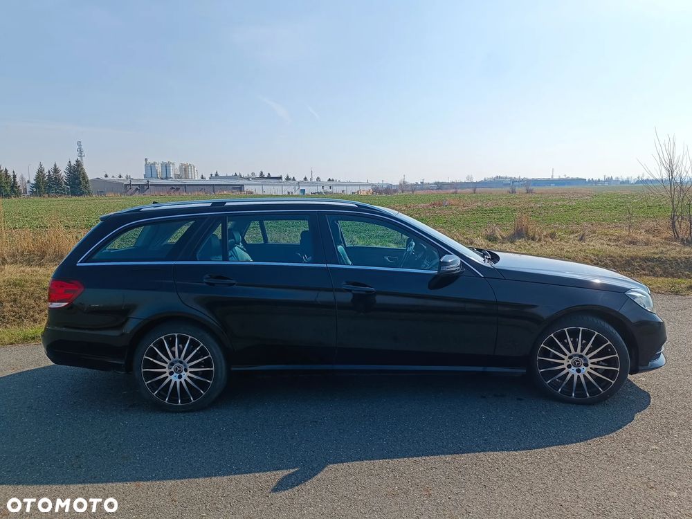 Mercedes-Benz Klasa E - 19