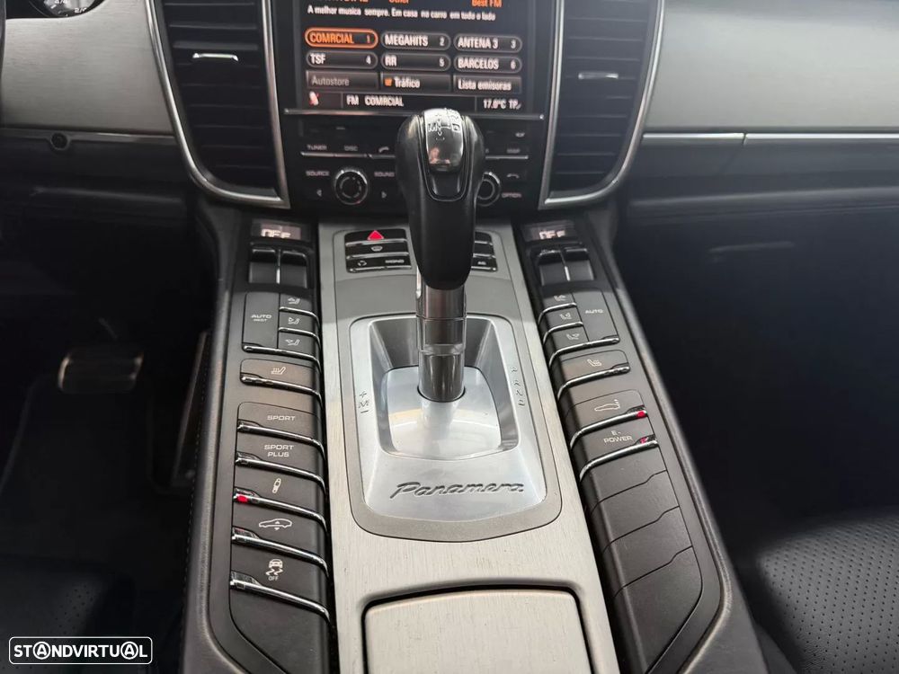 Porsche Panamera S Hybrid - 21