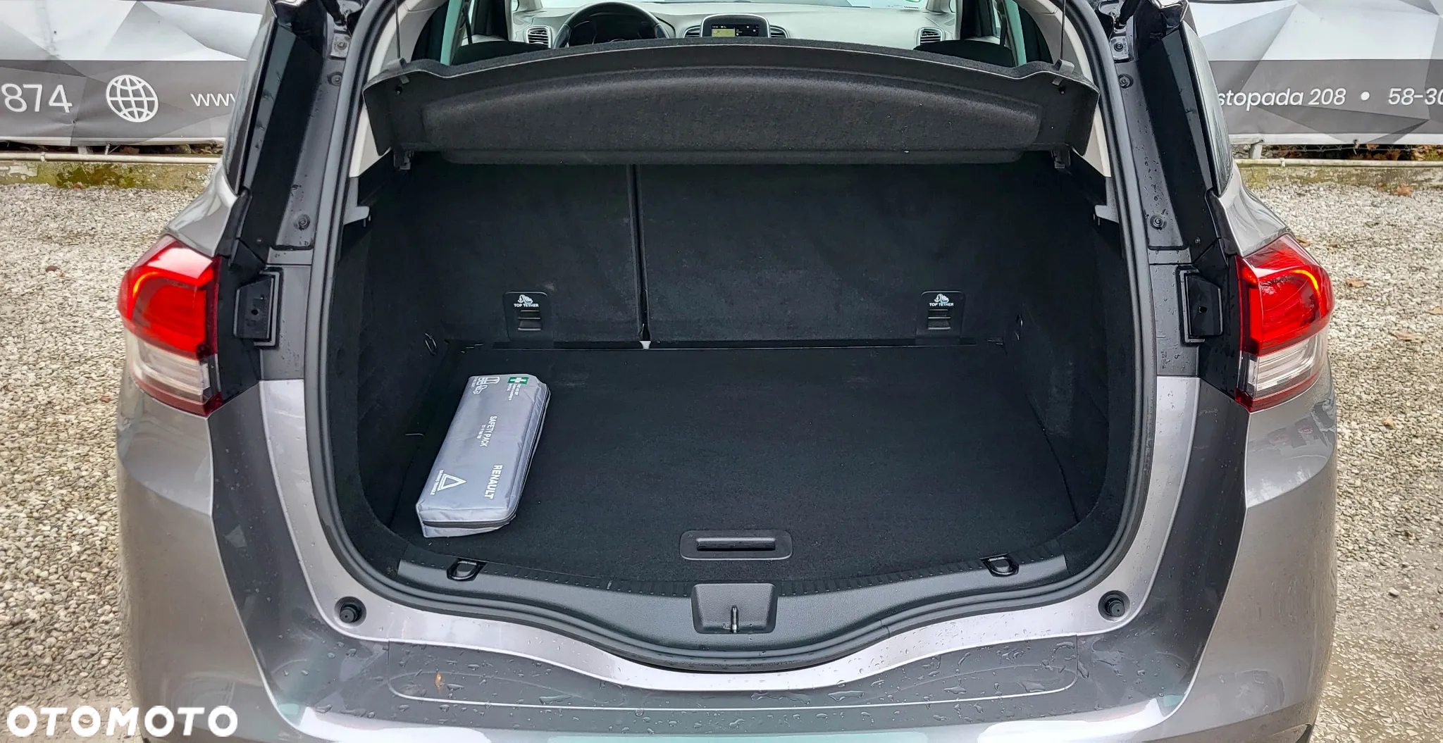 Renault Scenic BLUE dCi 120 LIMITED - 24