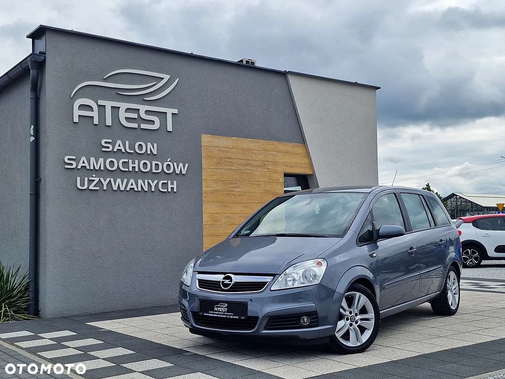 Opel Zafira 2.2 - 1