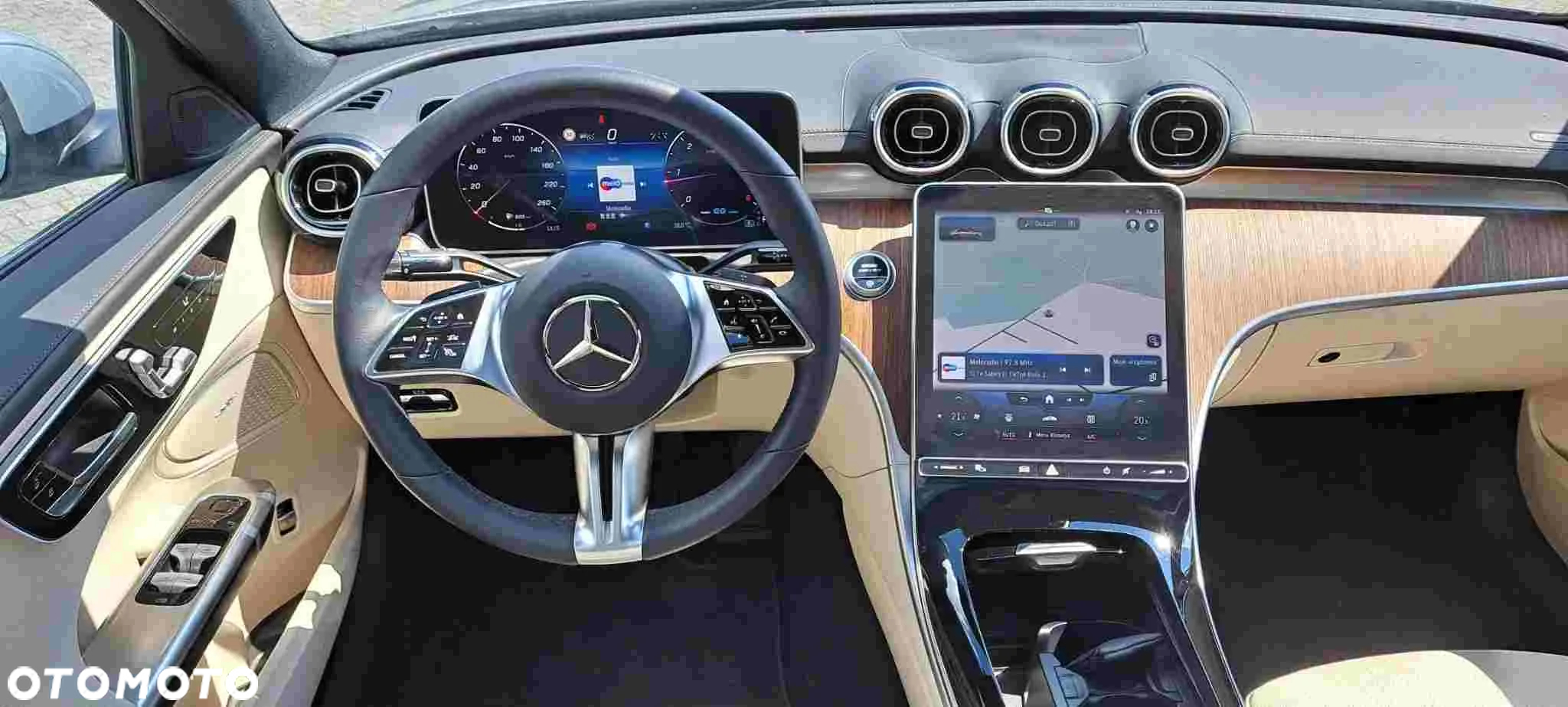 Mercedes-Benz Klasa C 220 d 4Matic T 9G-TRONIC Avantgarde - 11