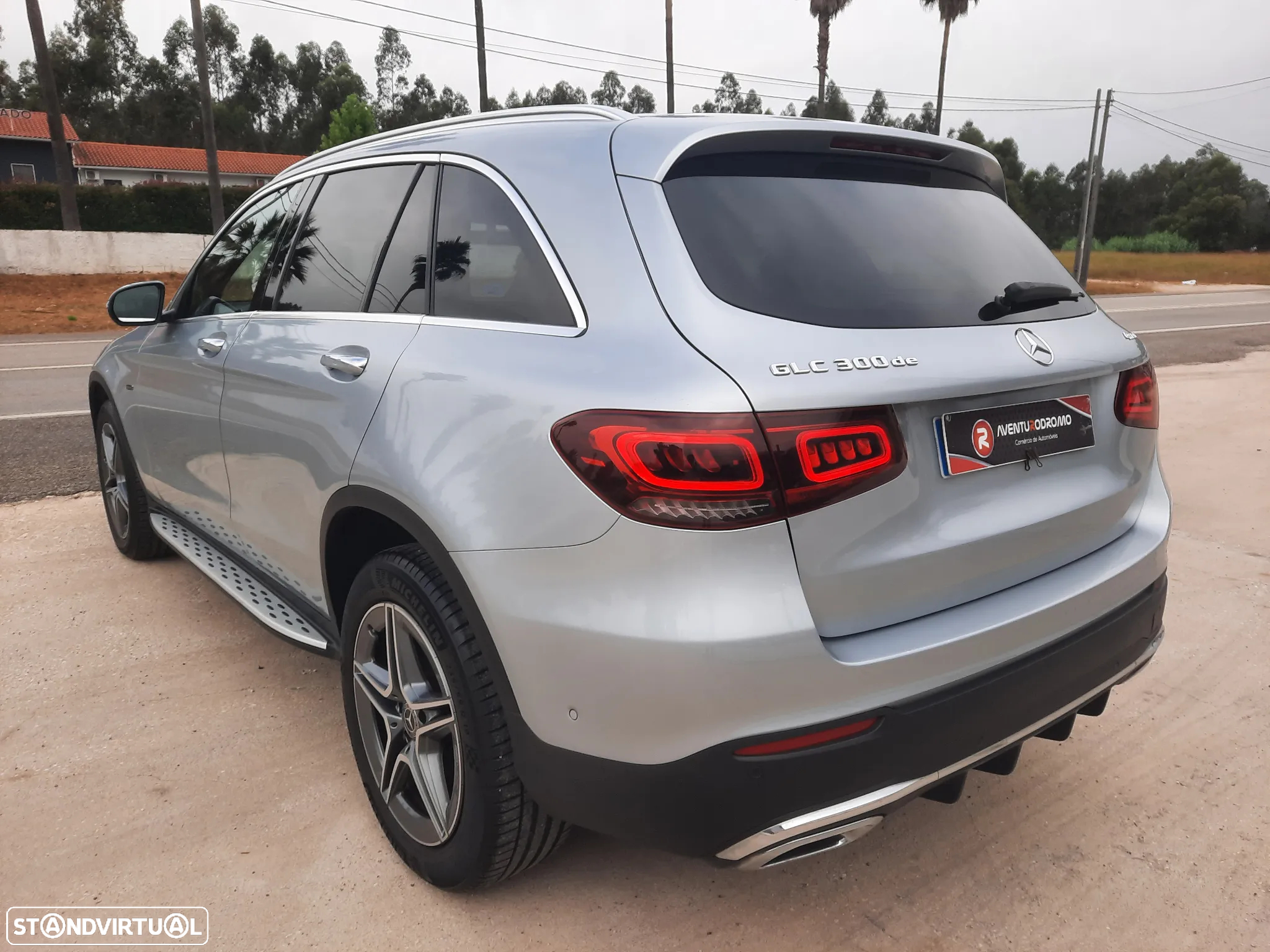 Mercedes-Benz GLC 300 de 4Matic - 25
