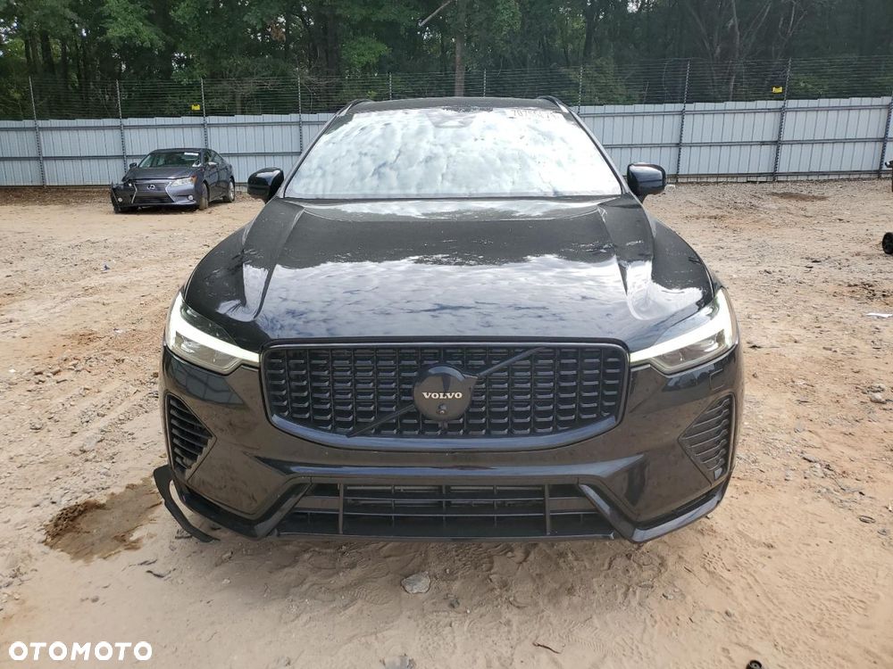 Volvo XC 60 T8 Plug-In Hybrid AWD Ultimate Black Edition - 6