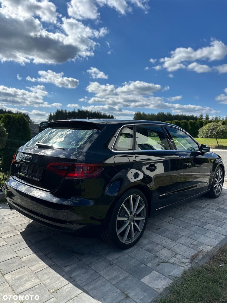 Audi A3 Sportback 2.0 TDI S line Sportpaket - 5