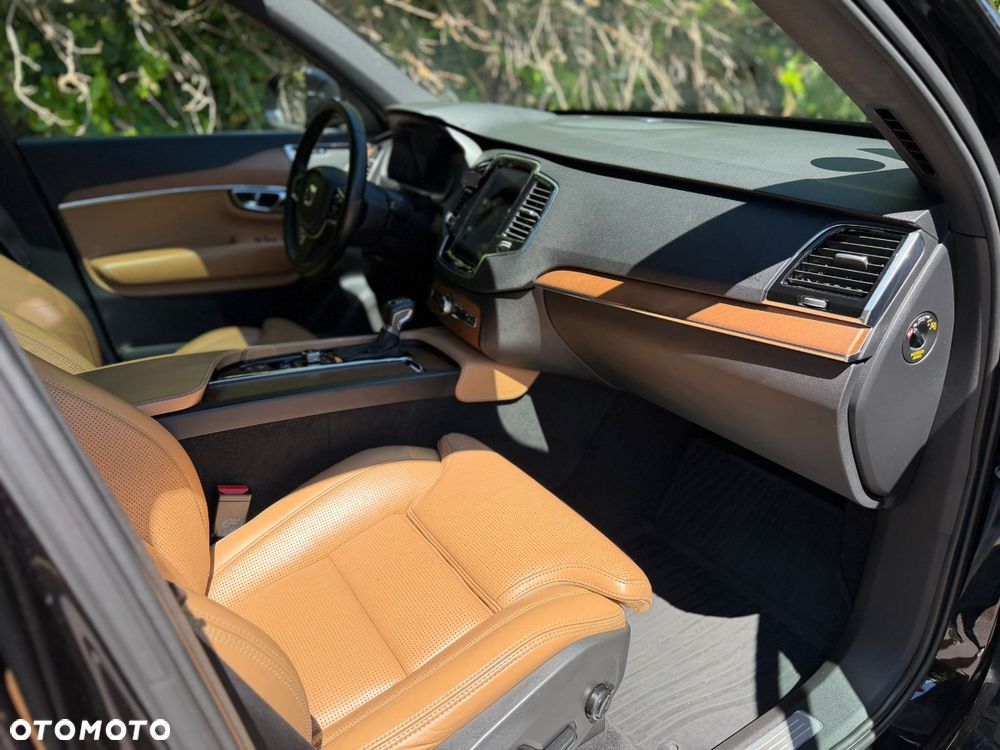 Volvo XC 90 D5 AWD Inscription 7os - 20