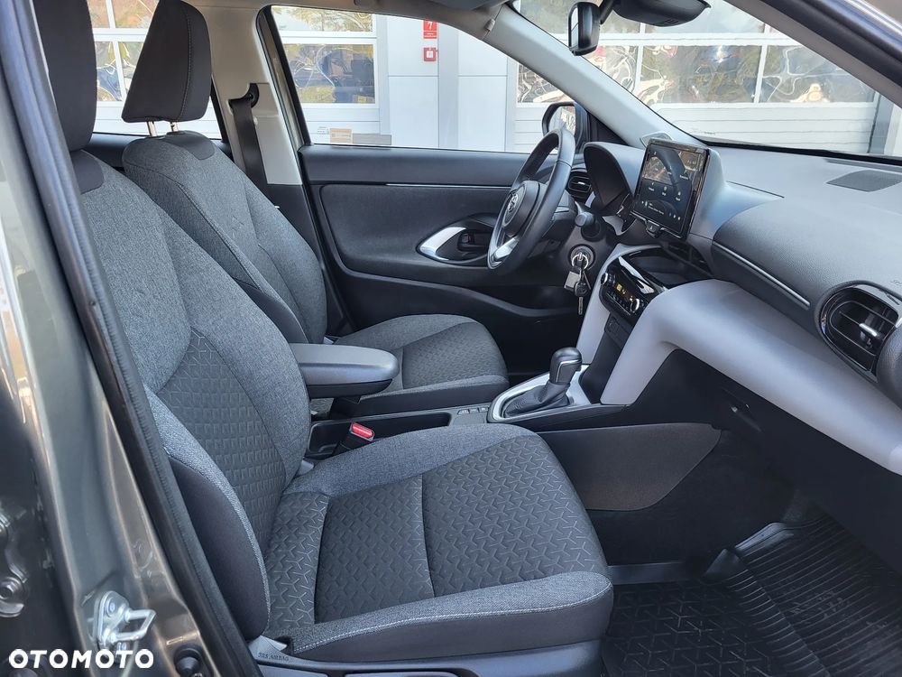 Toyota Yaris Cross Hybrid 1.5 Comfort - 13