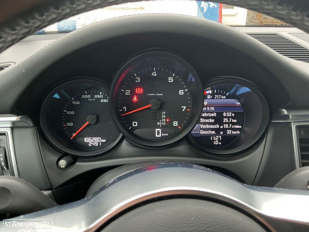 Porsche Macan - 15