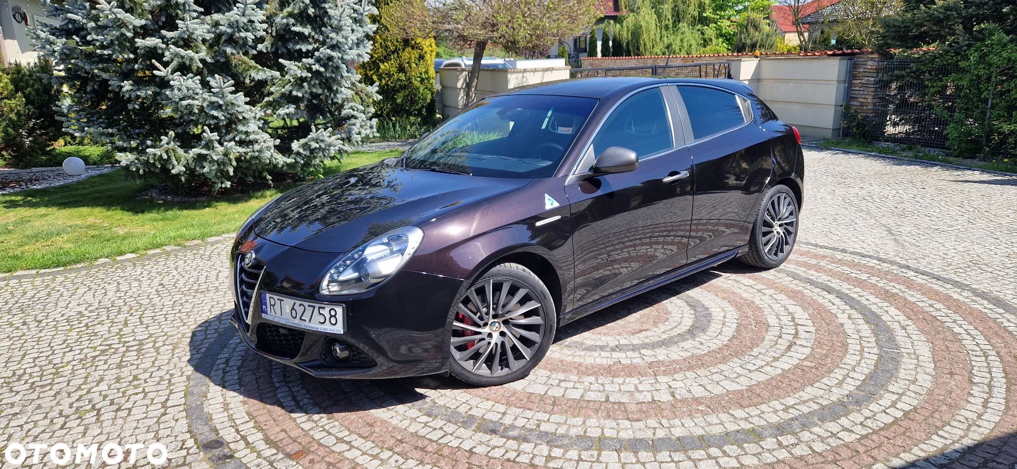 Alfa Romeo Giulietta 1750 TBi Veloce TCT - 2