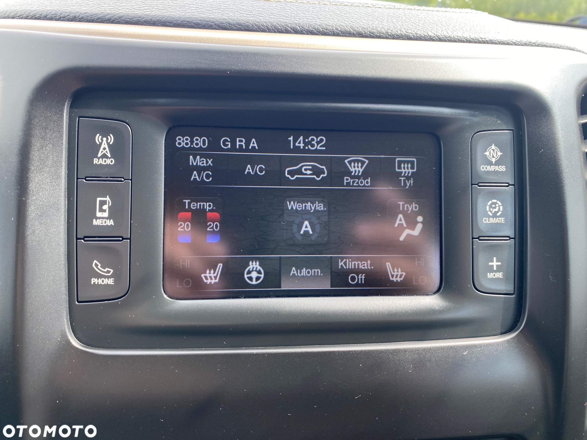 Jeep Cherokee 2.0 MJD Active Drive I Longitude - 29