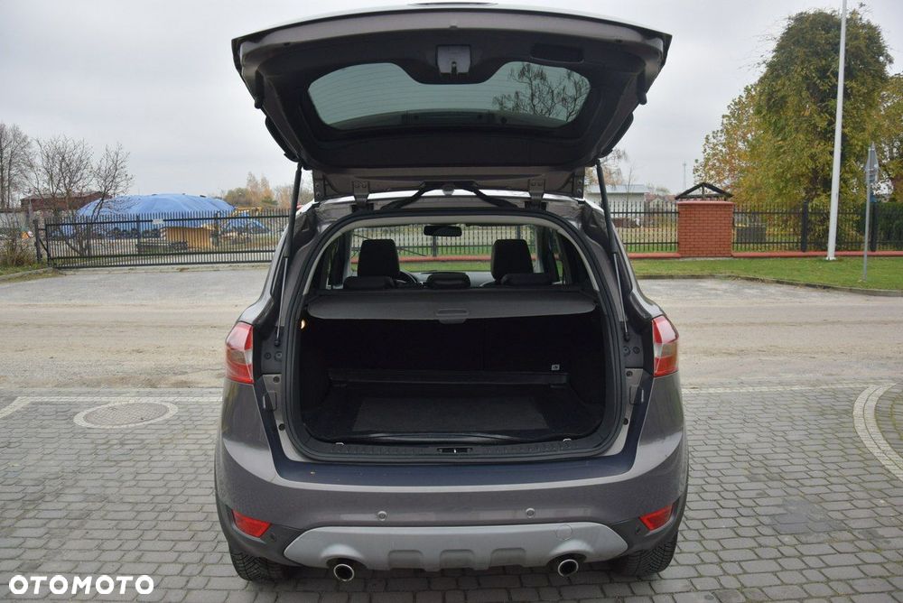 Ford Kuga 2.0 TDCi 4WD Titanium - 28