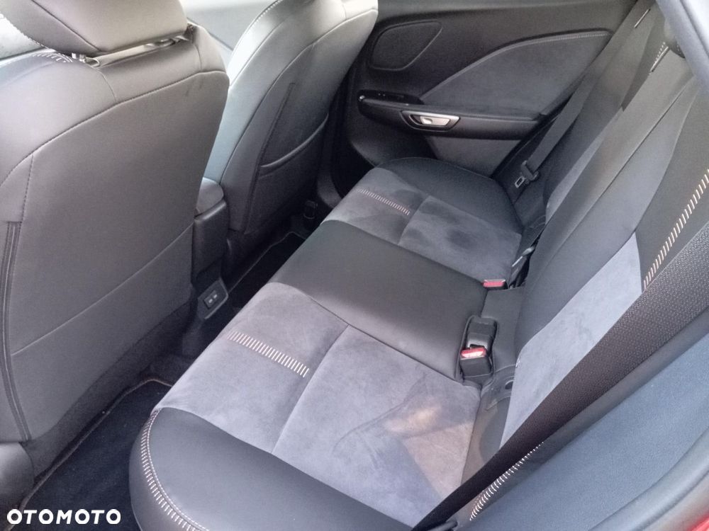 Lexus LBX 1.5 Hybrid Cool - 11