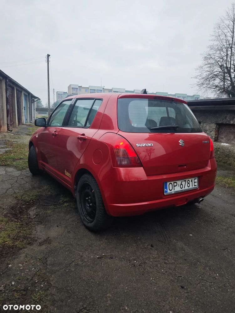 Suzuki Swift 1.3 Club dance - 12