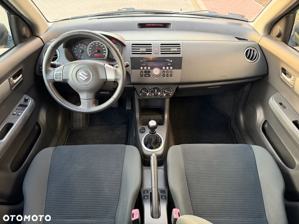 Suzuki Swift 1.3 GLX / Comfort - 10