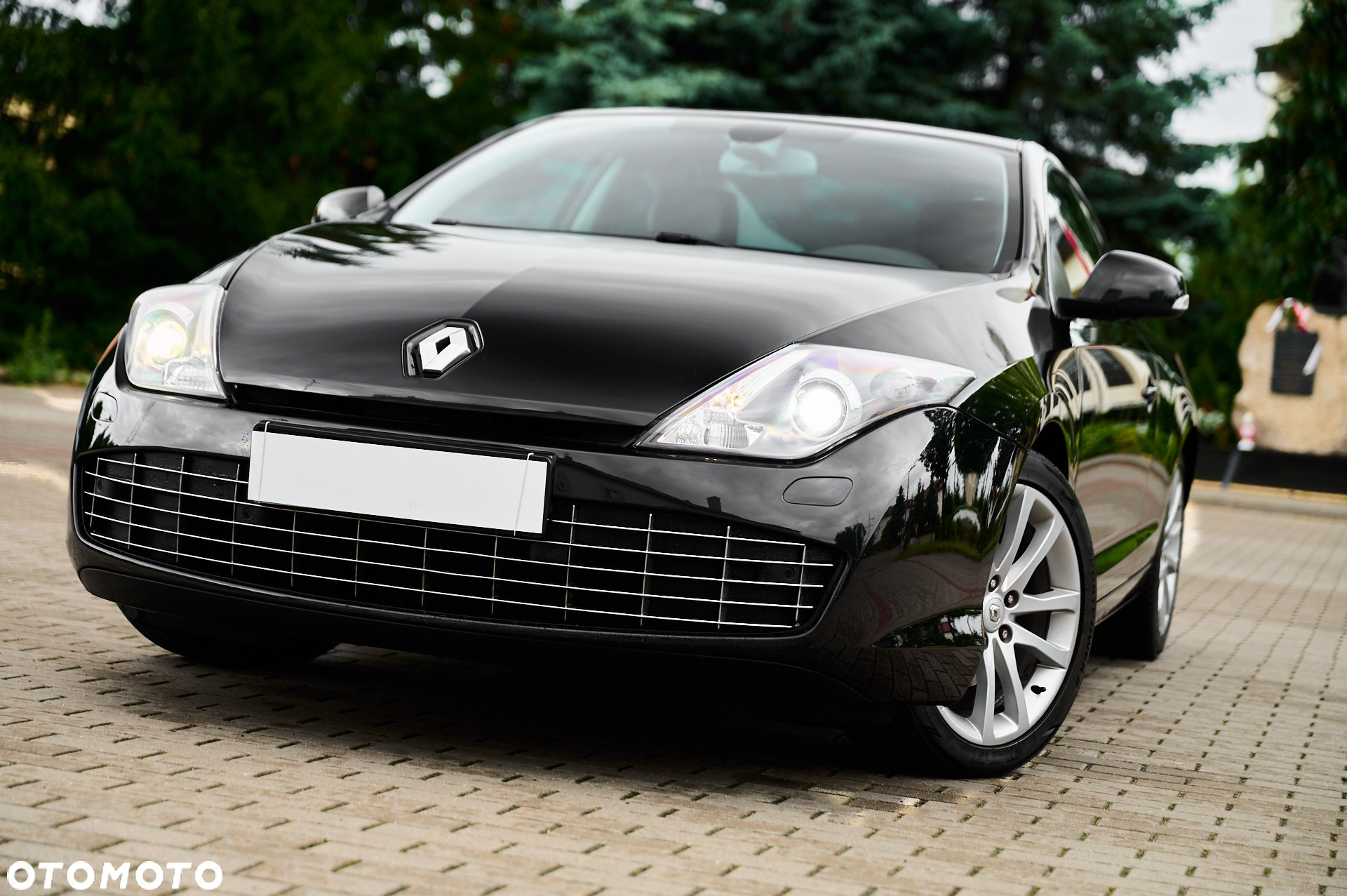 Renault Laguna Coupe dCi 150 FAP - 5