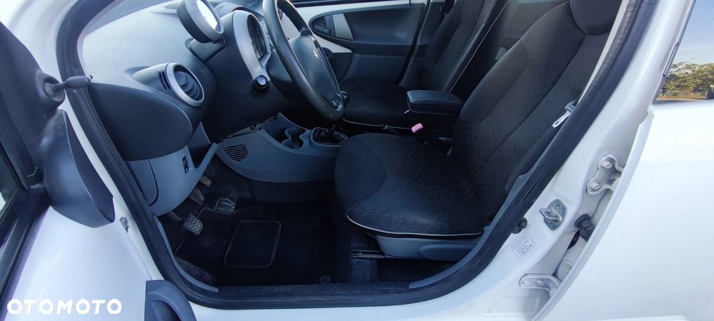 Peugeot 107 1.4 HDI Trendy - 35