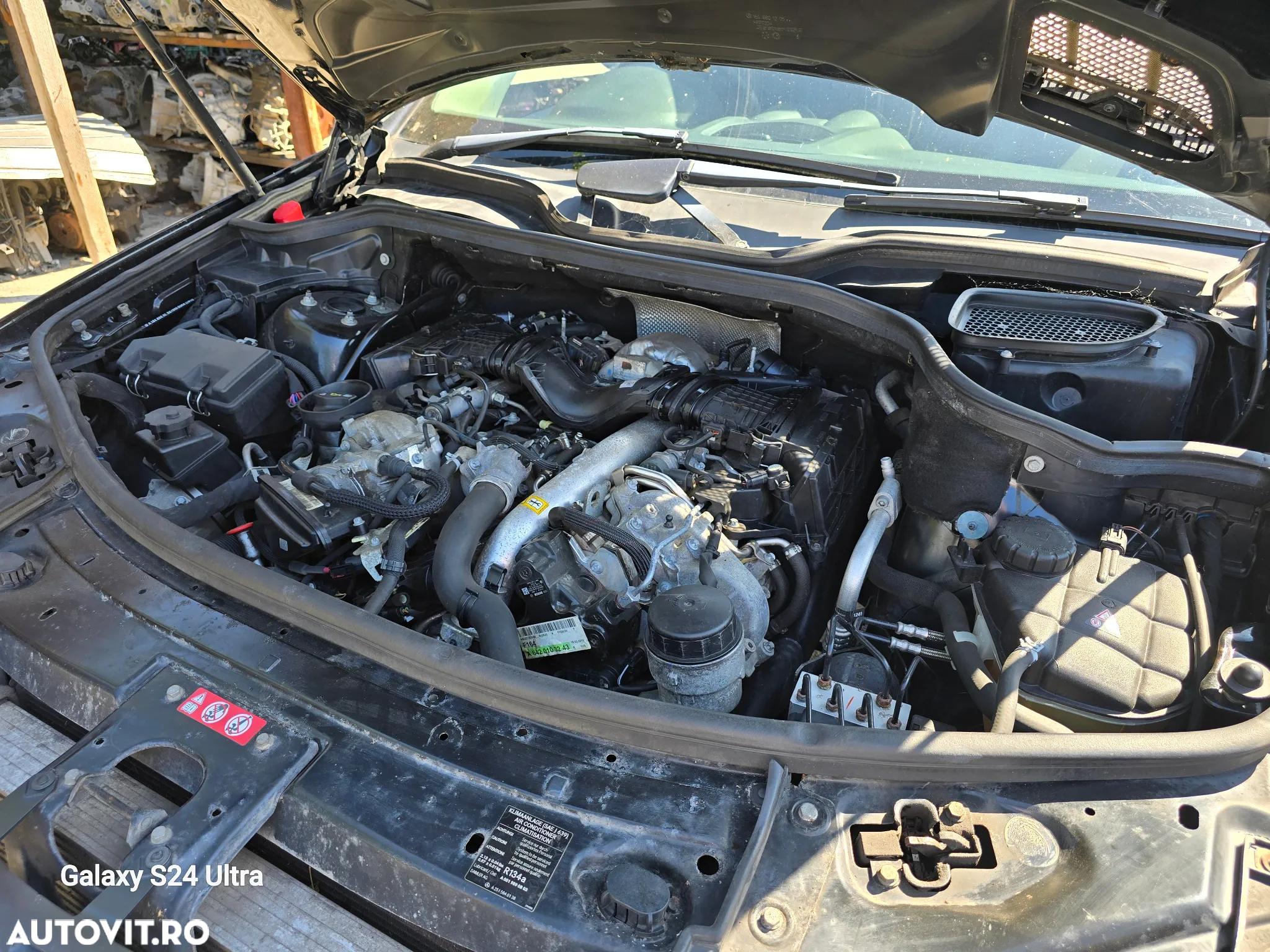 Motor Mercedes ML 164 Facelift 3.0 ,euro 5 an 2011,fara anexe si accesorii. - 2