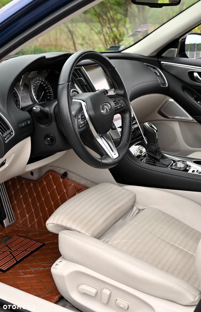 Infiniti Q50 - 25