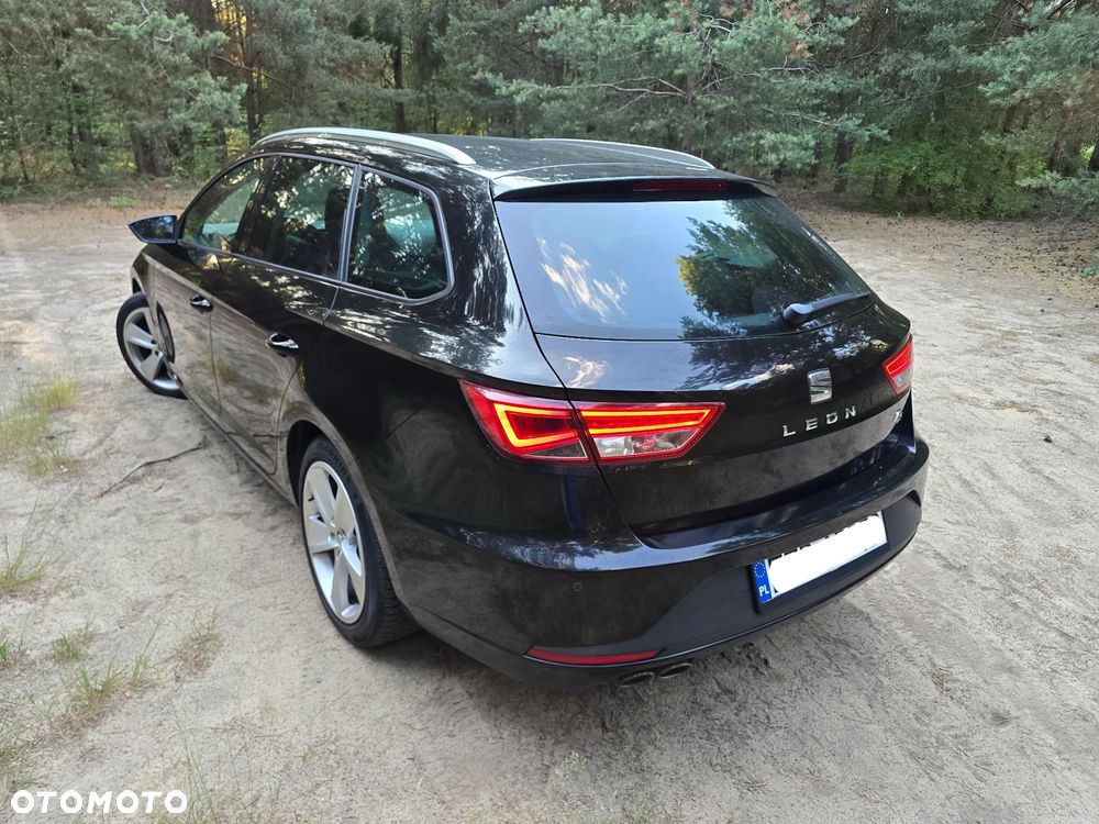 Seat Leon 2.0 TDI DPF DSG FR - 3