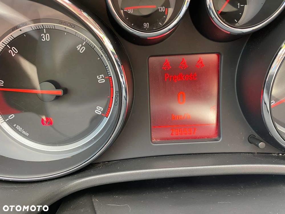 Opel Insignia 2.0 CDTI 4x4 ecoFLEX Start/Stop Edition - 16